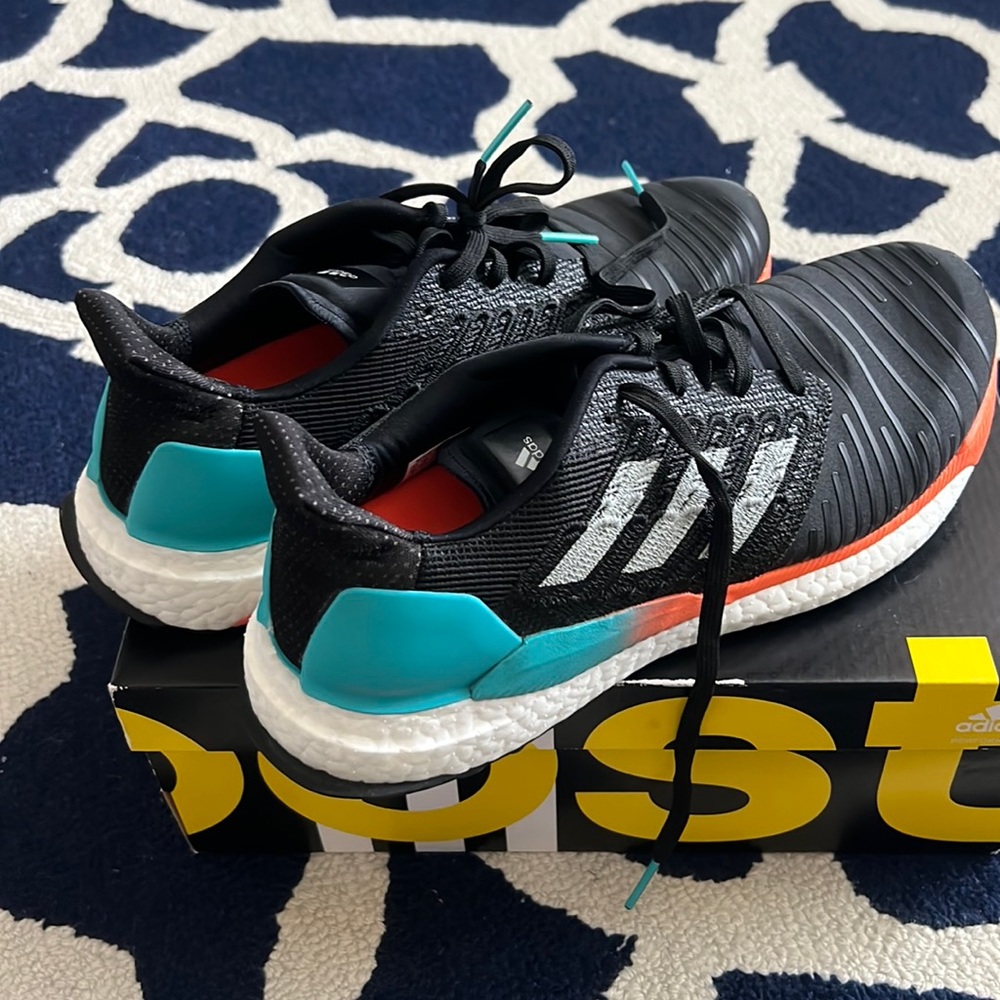 Men’s Adidas Solar Boost Running Shoe